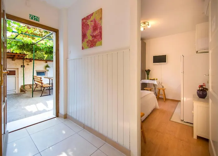 Odrina Apartman *