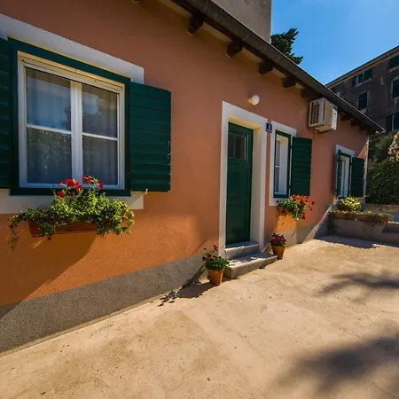 Odrina Apartment